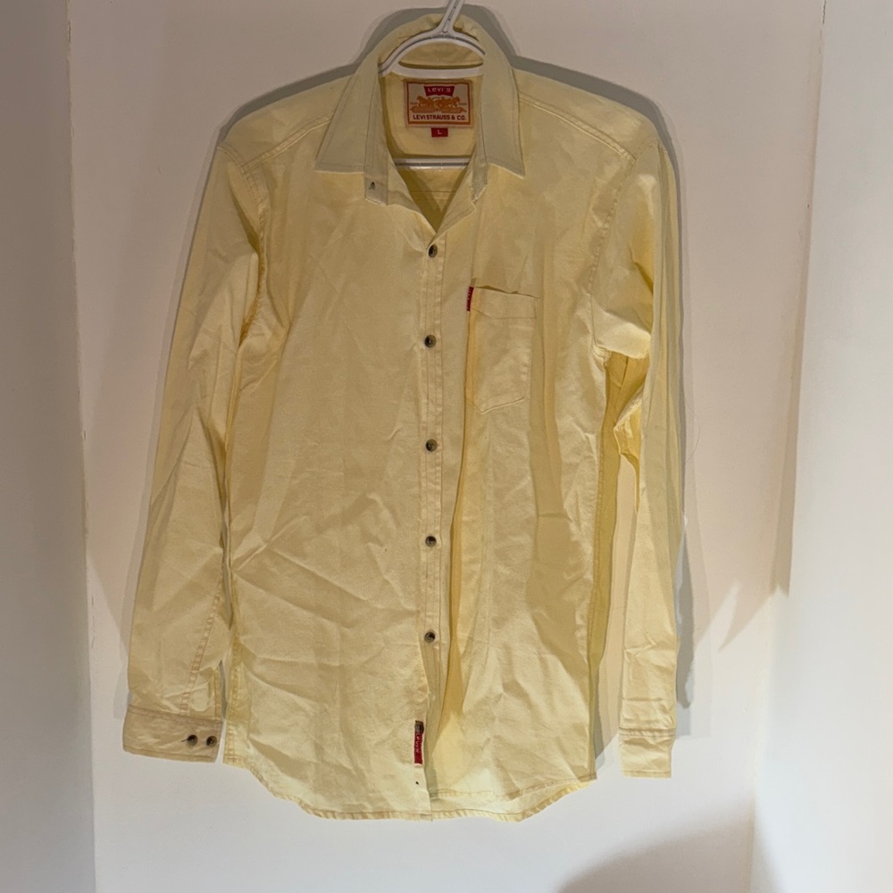 Levi's Men's Light Yellow Casual Shirt